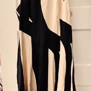 Banana Republic Black & Cream Dress